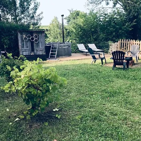 Holiday home La Cabane Des Vignes Avec Nordique